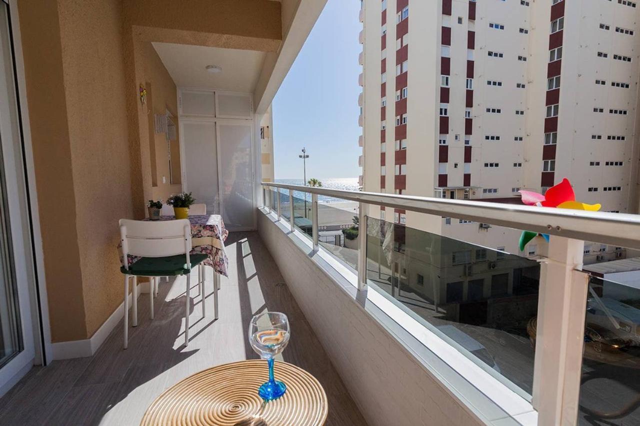 Victoria - Apartamento Playa Cádiz Kültér fotó